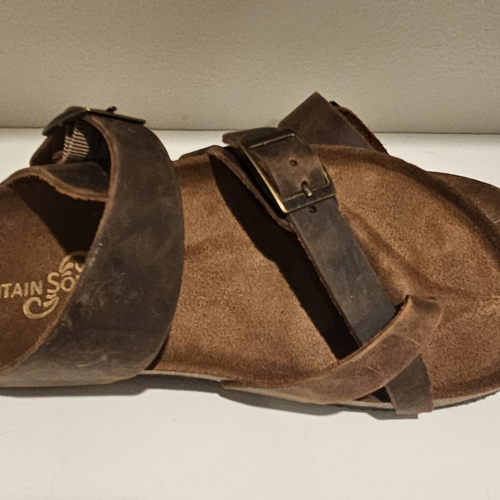 Mountain Sole Women's Brown Leather Sandals Size 6